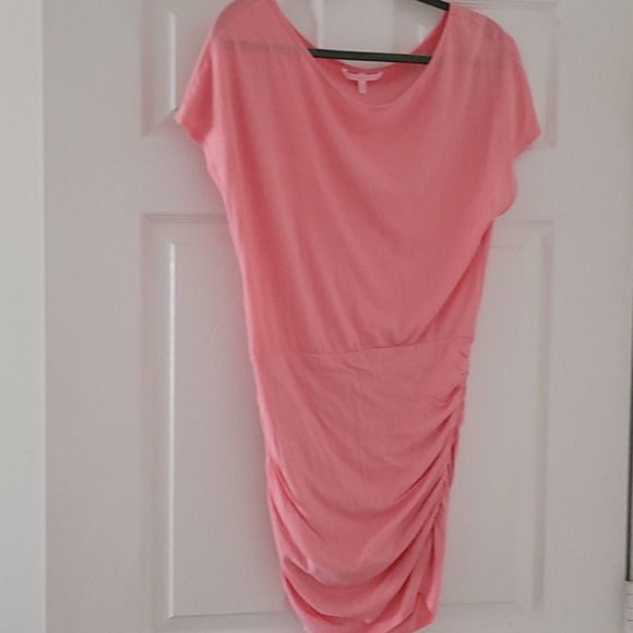 2 Victoria secret dresses 👗 body hugging 🤗 - Picture 4 of 10